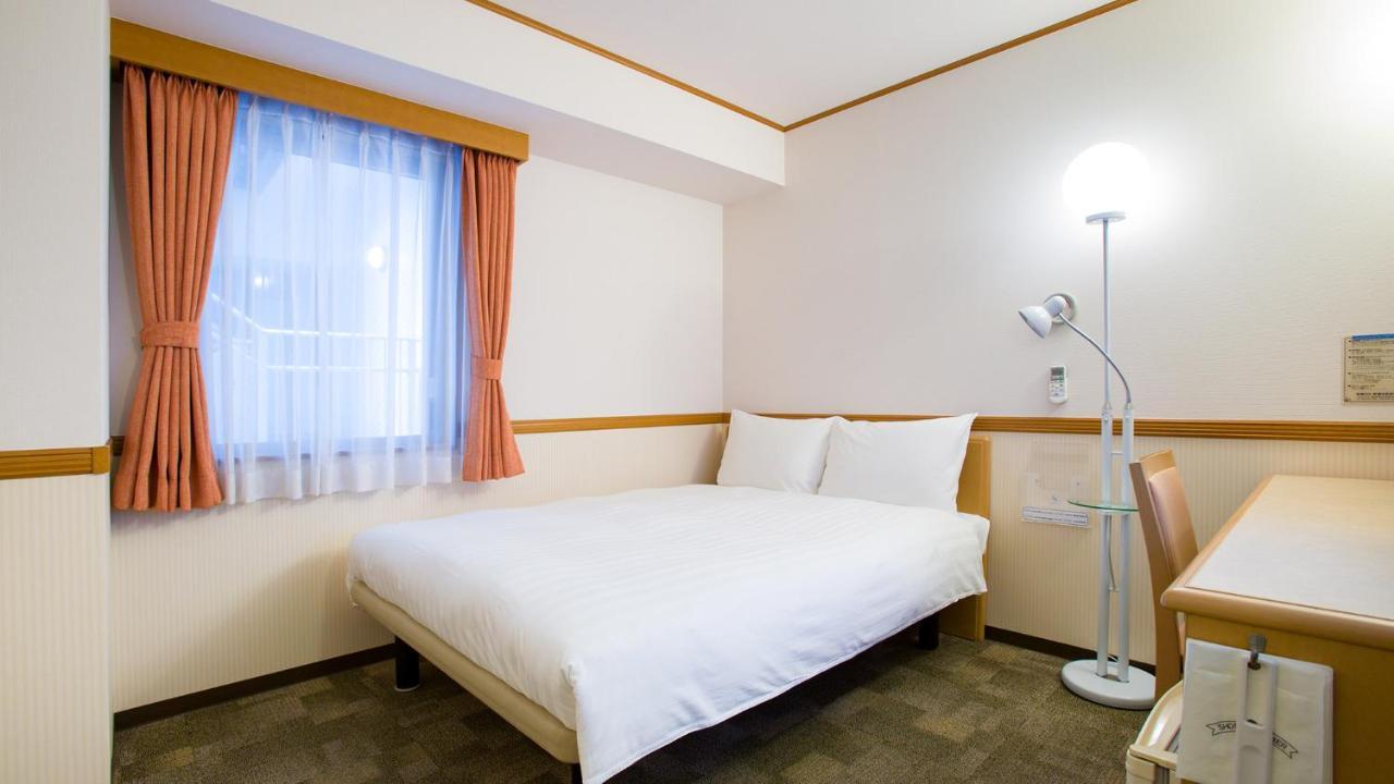 Toyoko Inn Okinawa Ishigaki-Jima Ishigaki  Экстерьер фото